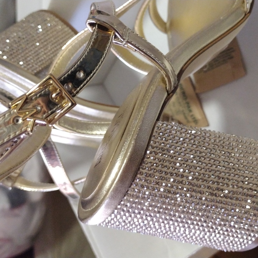 NWT🔥Michael Kors Gorgeous😍 "Lana" Crystal - embellished Sandals Gold 7.5 - Picture 8 of 9